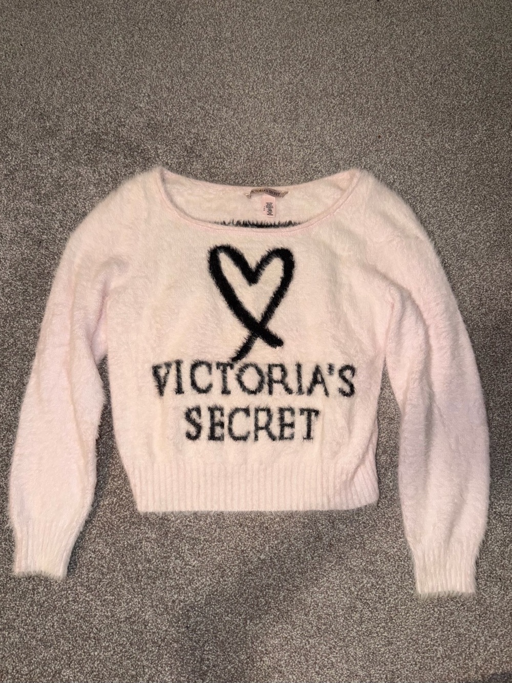 Limited Edition Victoria's Secret 2018 NYC Sweater